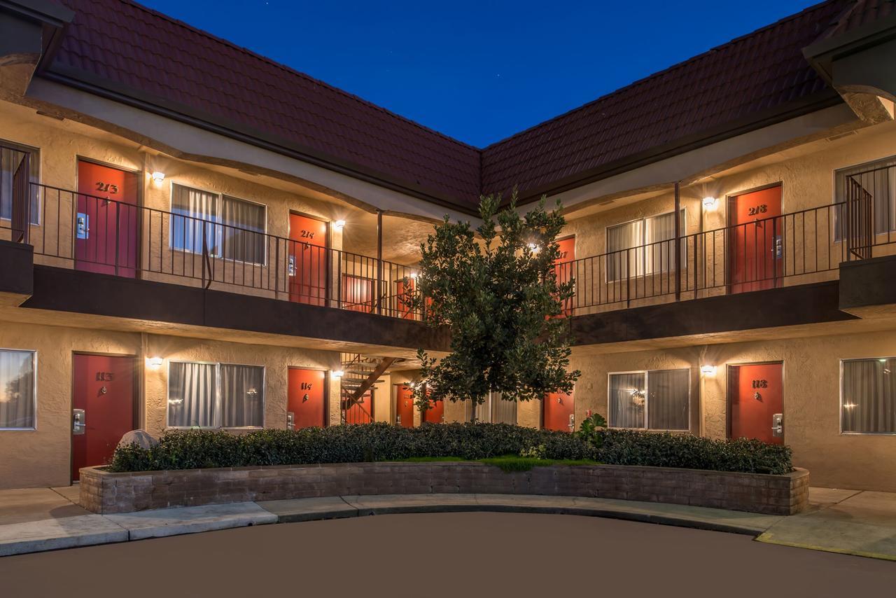 Laurel Inn & Conference Center Salinas Exterior foto
